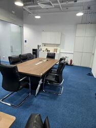 Oxley Tower (D1), Office #605340511